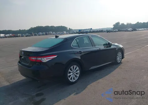 2019 Toyota Camry Le from USA, damaged, VIN 4T1B11HKXKU807912